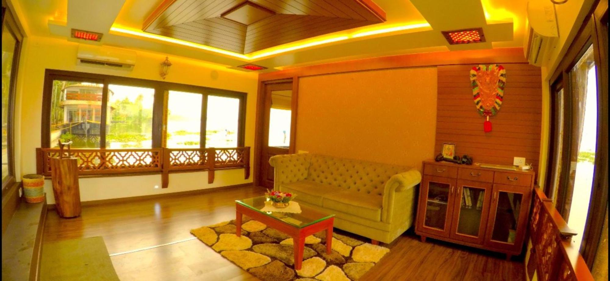 Victoria Houseboats Hotel Alappuzha Exterior photo